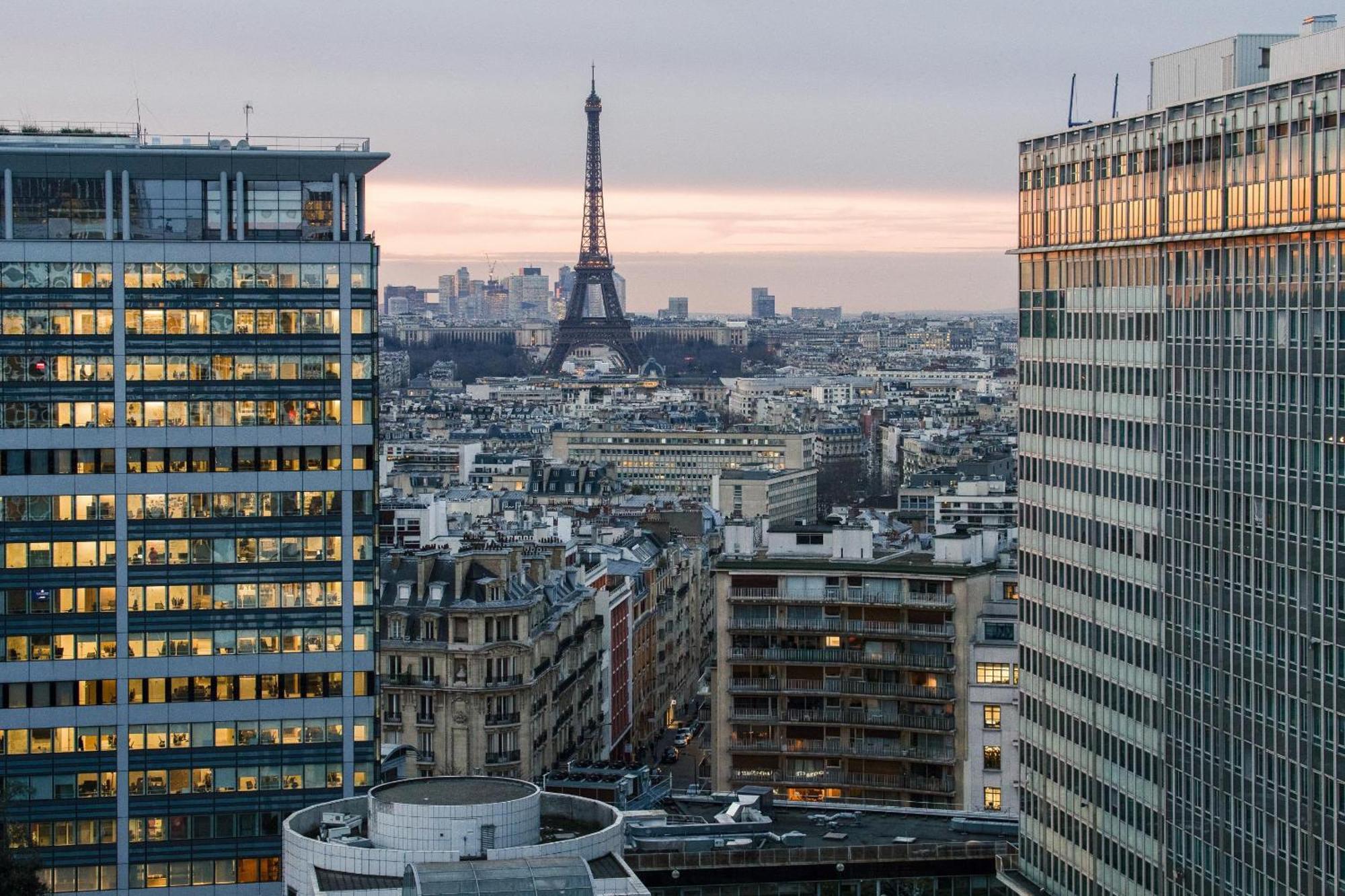 Paris Luxury Apartment 75M2 With Eiffel Tower View, 1 Min Metro, Parking Экстерьер фото